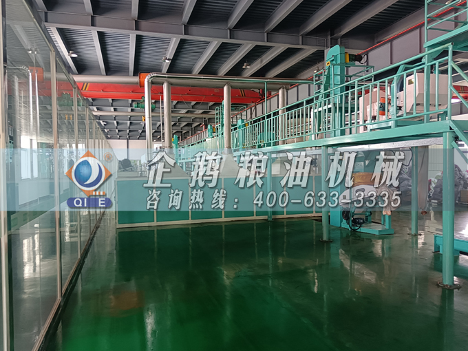 企鵝牌茶籽油雙螺桿榨油機(jī)，用心制造獲得客戶認(rèn)可(圖2)