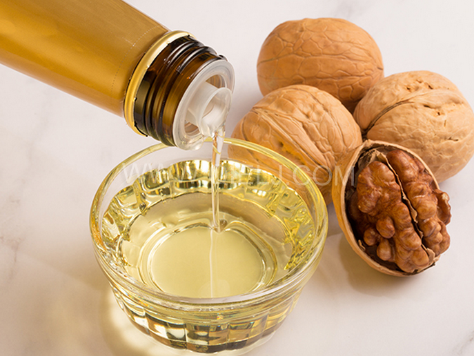 企鵝牌核桃油榨油設(shè)備，生產(chǎn)綠色健康油受大眾喜愛(ài)(圖1)