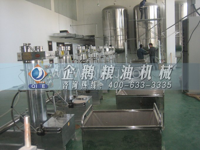 企鵝牌核桃油榨油設(shè)備，生產(chǎn)綠色健康油受大眾喜愛(ài)(圖5)