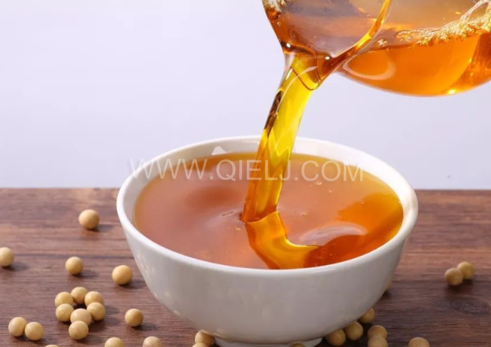 大豆油精煉加工設(shè)備，企鵝優(yōu)化工藝降低生產(chǎn)成本(圖1)